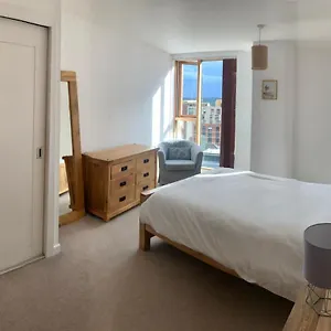 2 Bed In Granary Wharf Leeds , Leeds (West Yorkshire) United Kingdom