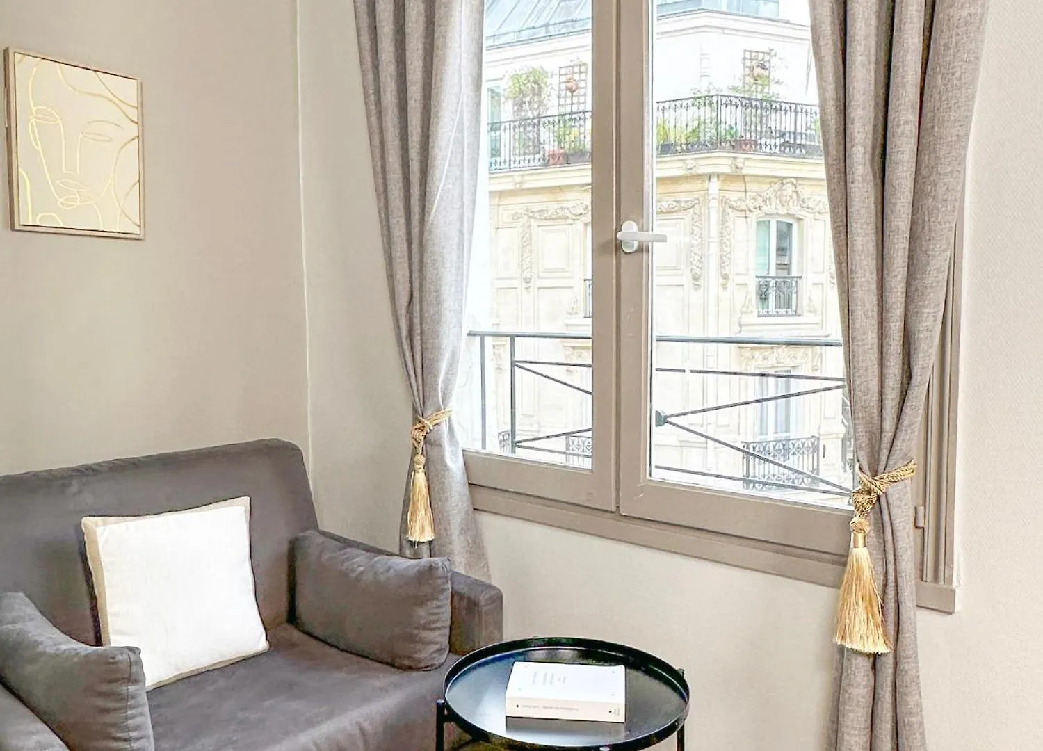 St Michel Apartment Paris France